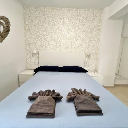 Magnifico Apartamento En El Centro De 푸엔히롤라 외부 사진